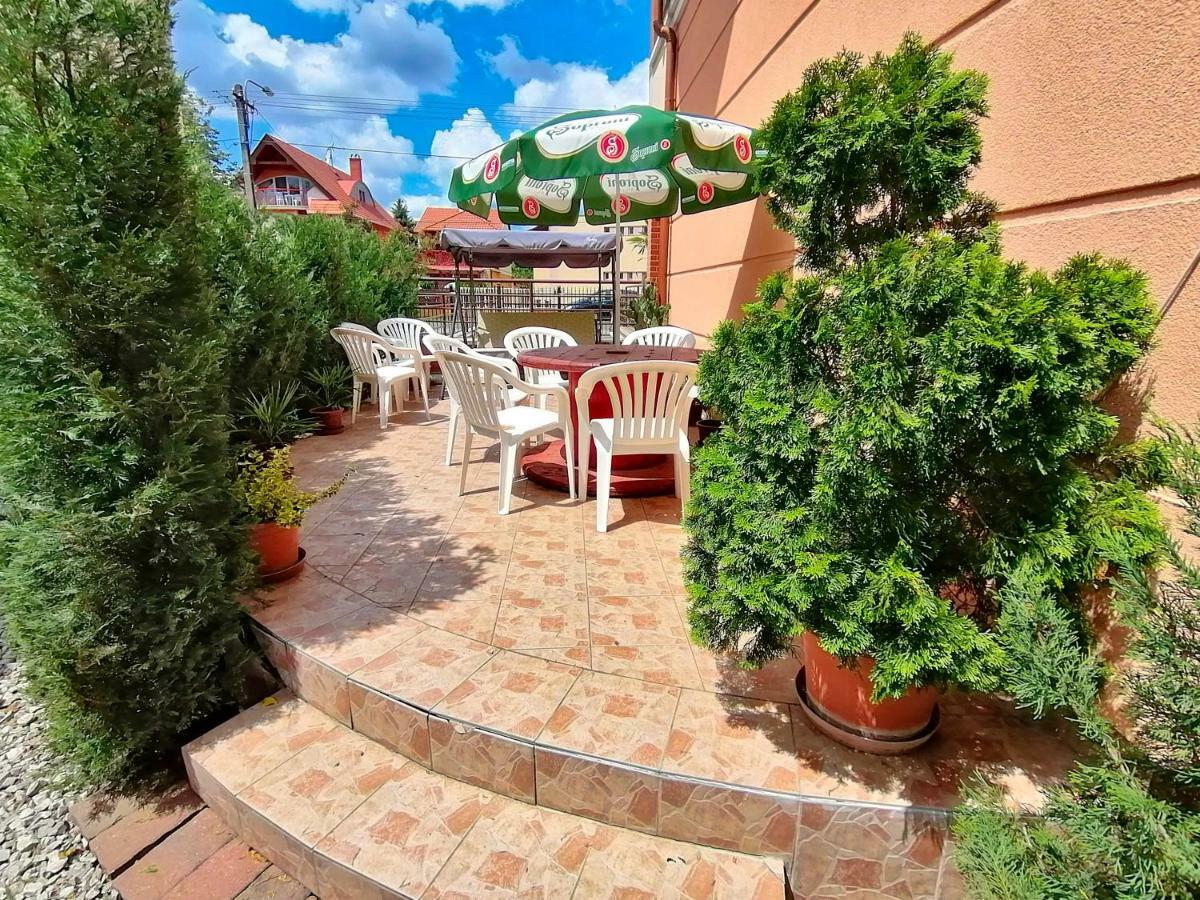 Villa Aida Apartman Hajduszoboszlo Exterior photo